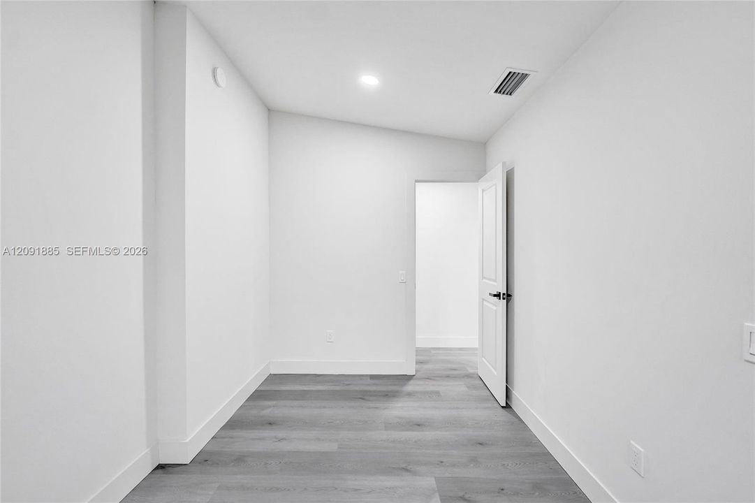 En Venta: $599,400 (4 camas, 3 baños, 1696 Pies cuadrados)