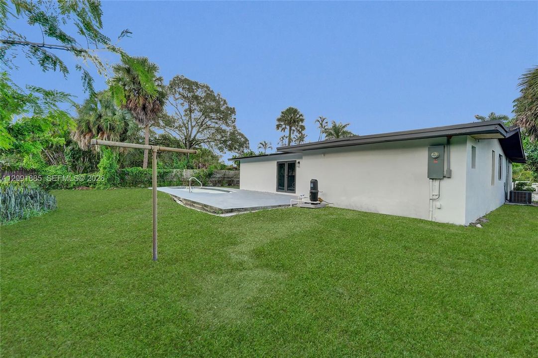 En Venta: $599,400 (4 camas, 3 baños, 1696 Pies cuadrados)