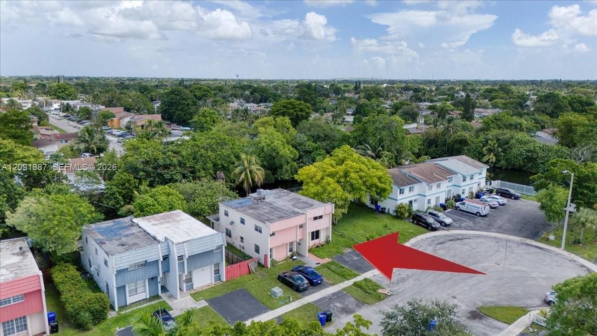 На продажу: $399,000 (4 спален, 2 ванн, 1620 Квадратных фут)