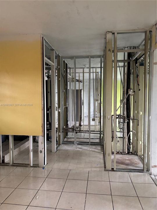 На продажу: $215,000 (3 спален, 2 ванн, 1145 Квадратных фут)