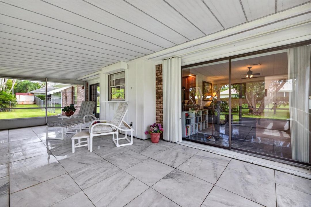2156 SE Harlow St-029