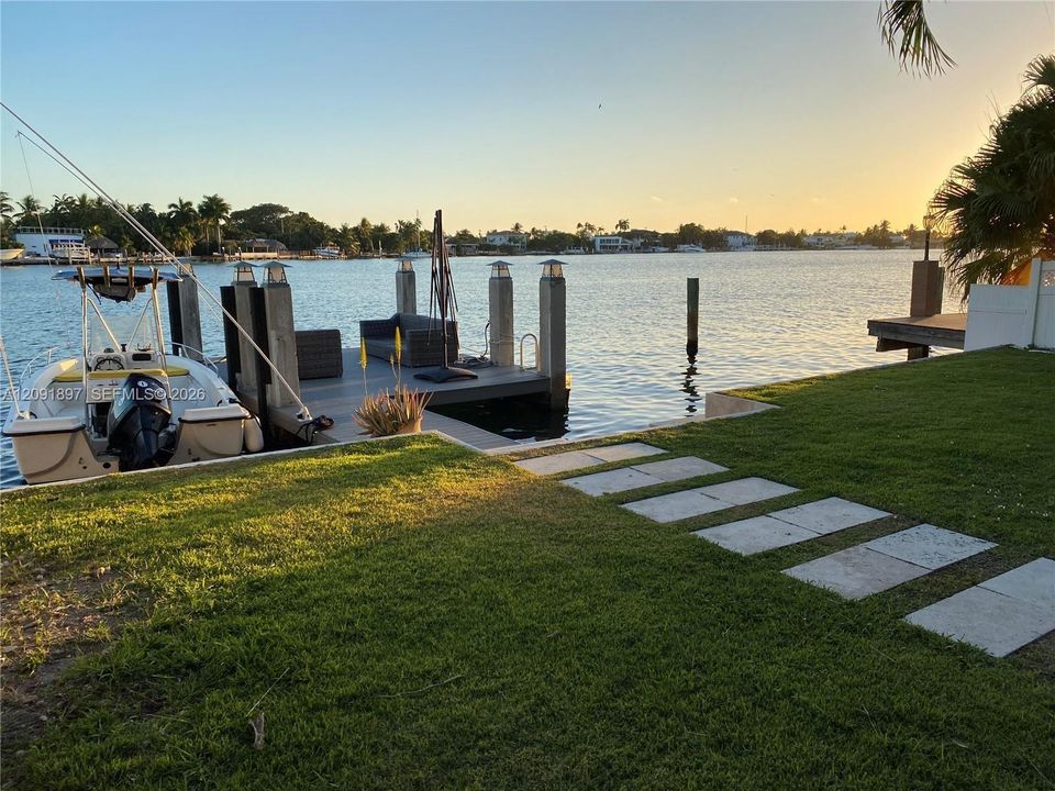 En Venta: $8,900,000 (5 camas, 4 baños, 3291 Pies cuadrados)