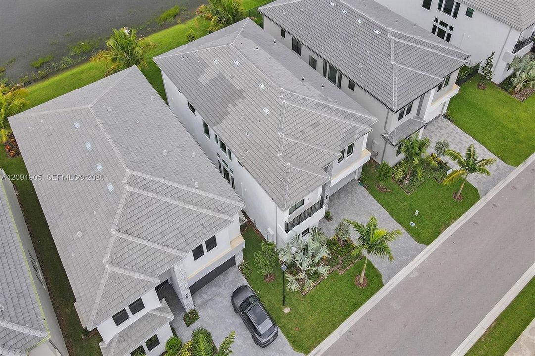For Rent: $15,000 (5 beds, 7 baths, 4568 Square Feet)