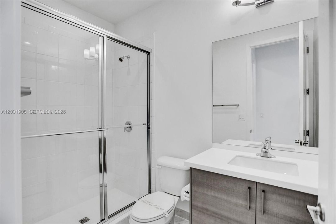 For Rent: $15,000 (5 beds, 7 baths, 4568 Square Feet)
