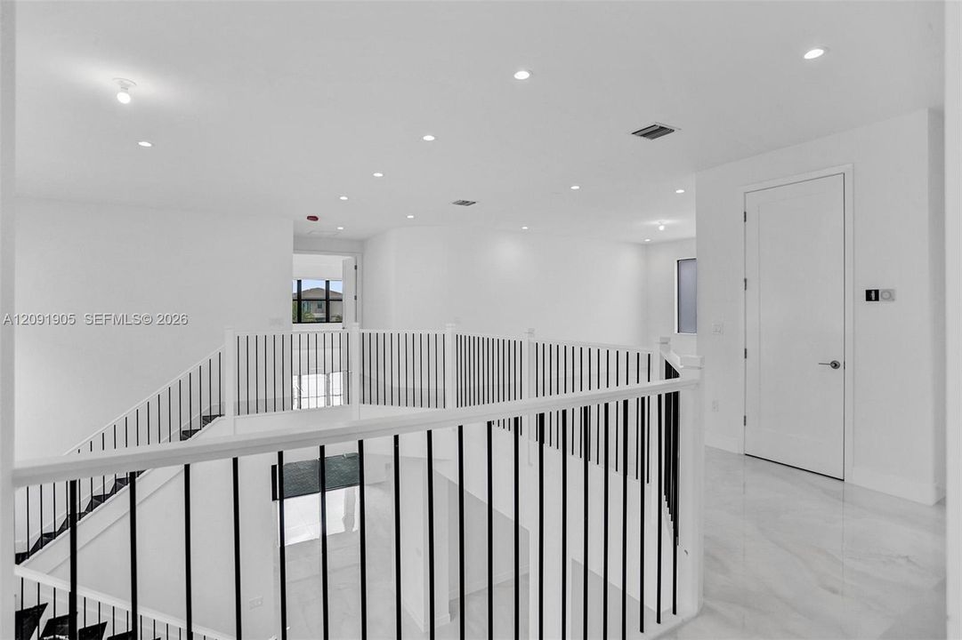 For Rent: $15,000 (5 beds, 7 baths, 4568 Square Feet)
