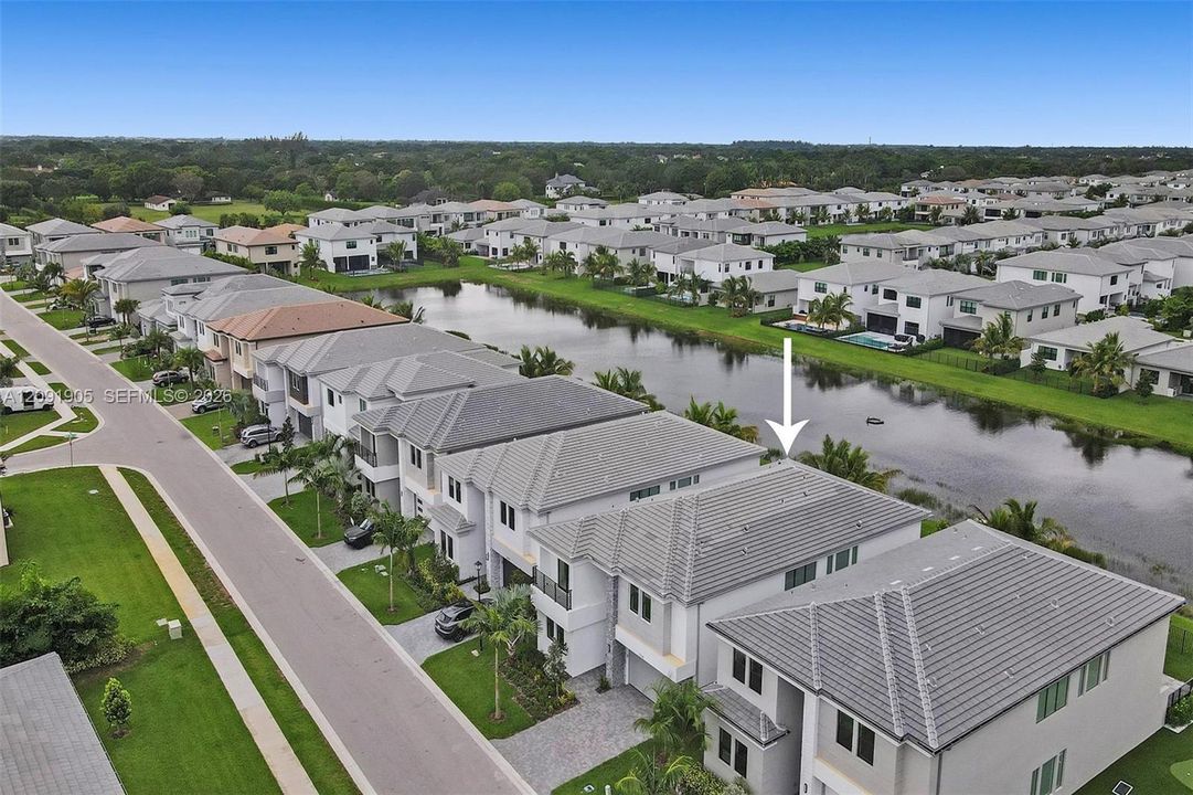 For Rent: $15,000 (5 beds, 7 baths, 4568 Square Feet)