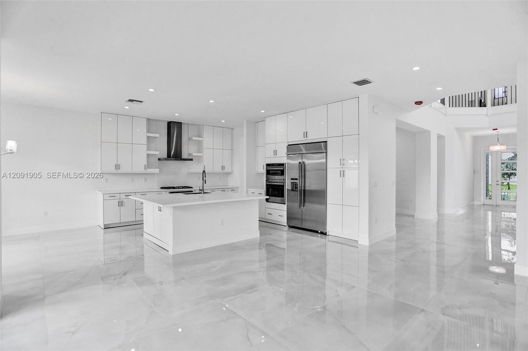 For Rent: $15,000 (5 beds, 7 baths, 4568 Square Feet)