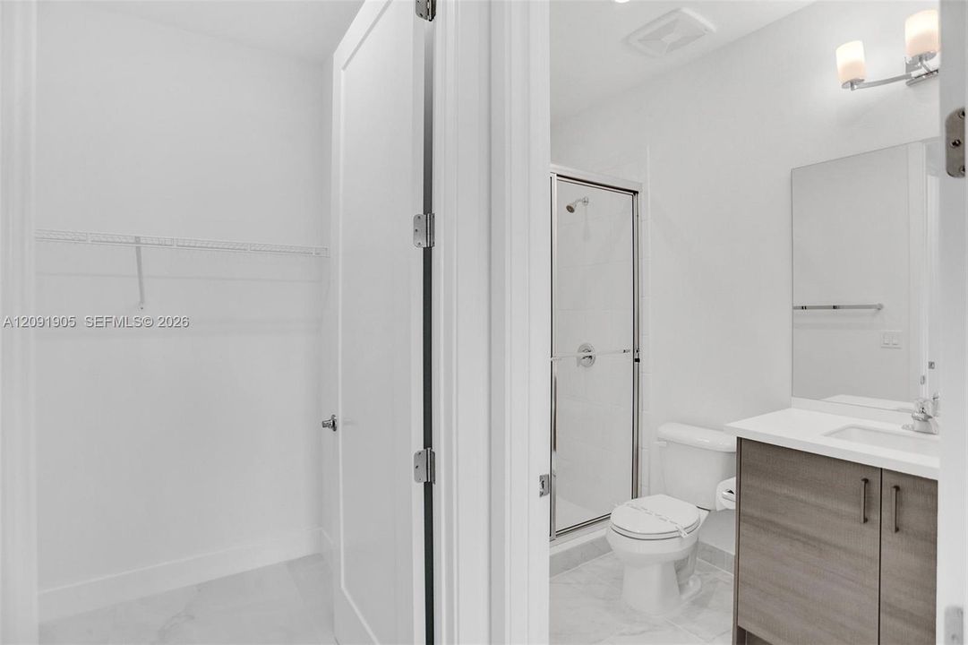 For Rent: $15,000 (5 beds, 7 baths, 4568 Square Feet)