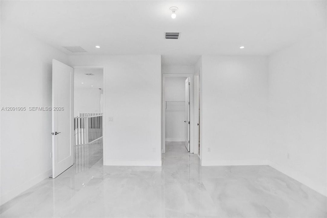 For Rent: $15,000 (5 beds, 7 baths, 4568 Square Feet)