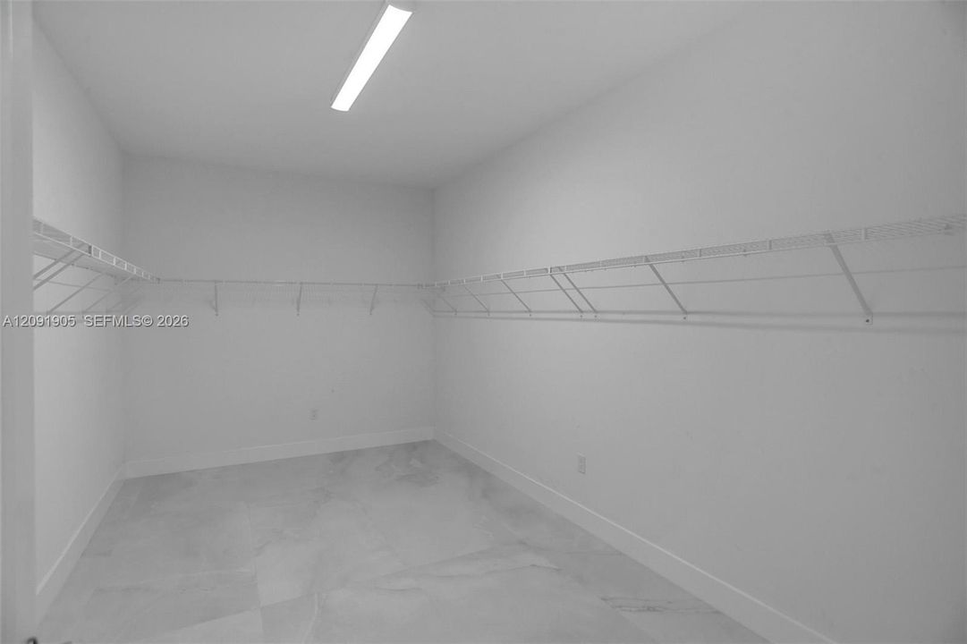 For Rent: $15,000 (5 beds, 7 baths, 4568 Square Feet)