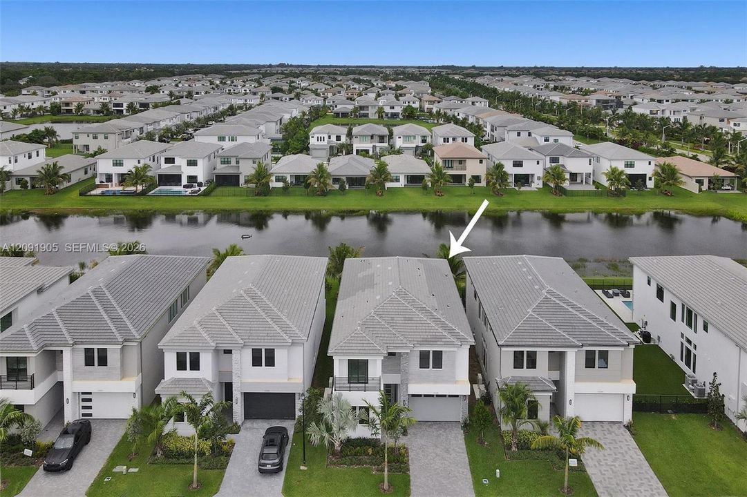 For Rent: $15,000 (5 beds, 7 baths, 4568 Square Feet)