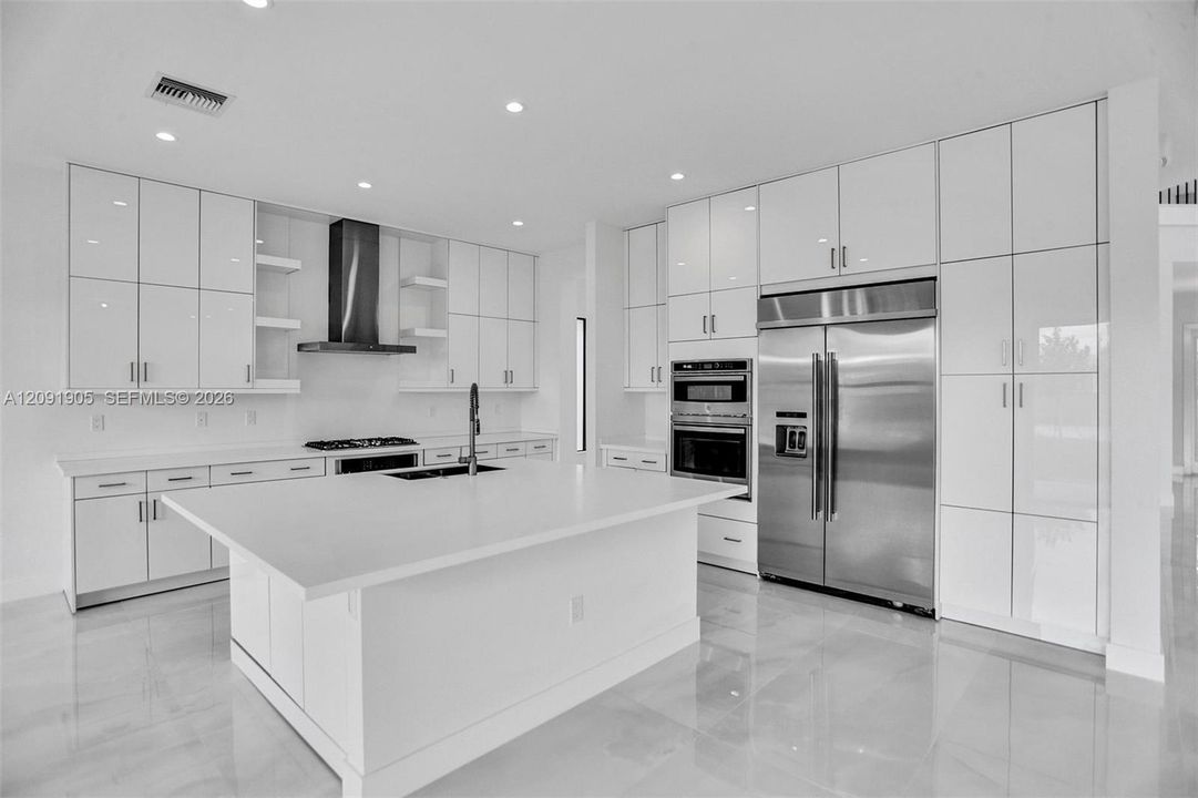 For Rent: $15,000 (5 beds, 7 baths, 4568 Square Feet)