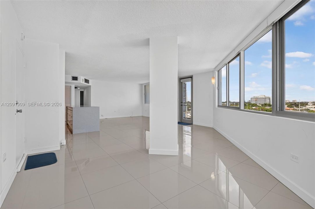 For Sale: $780,000 (2 beds, 2 baths, 1455 Square Feet)