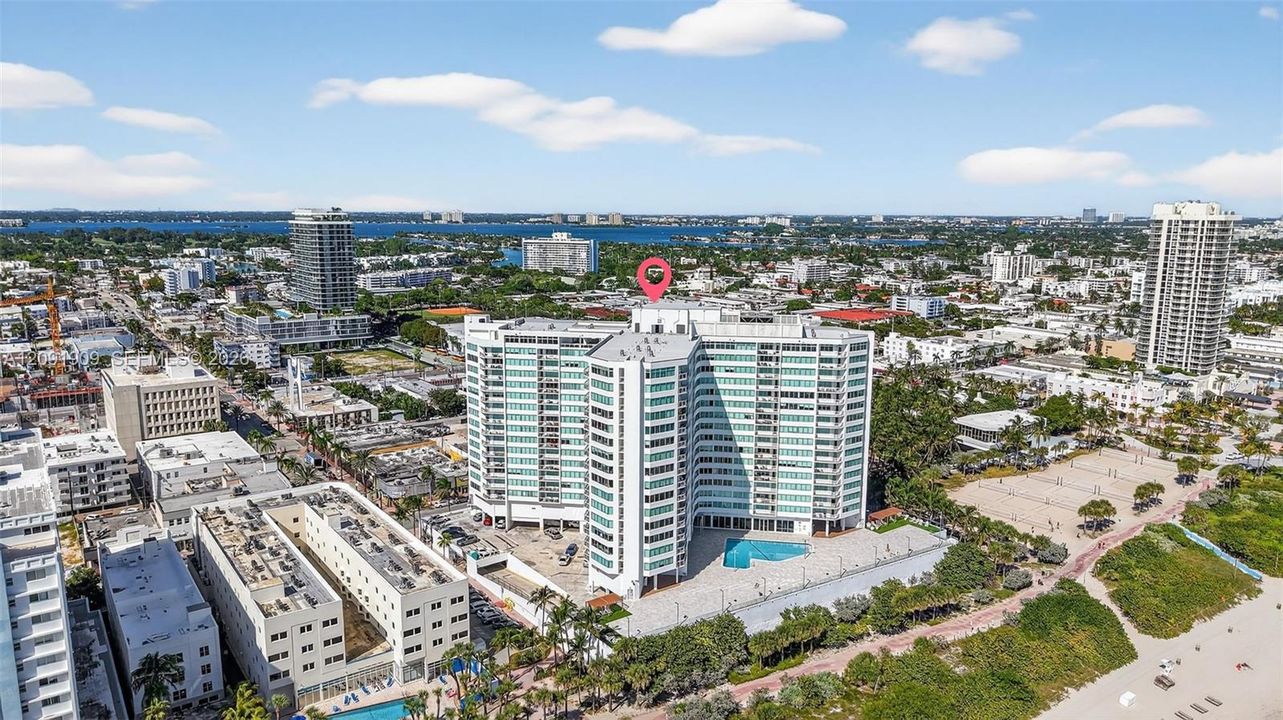 For Sale: $780,000 (2 beds, 2 baths, 1455 Square Feet)
