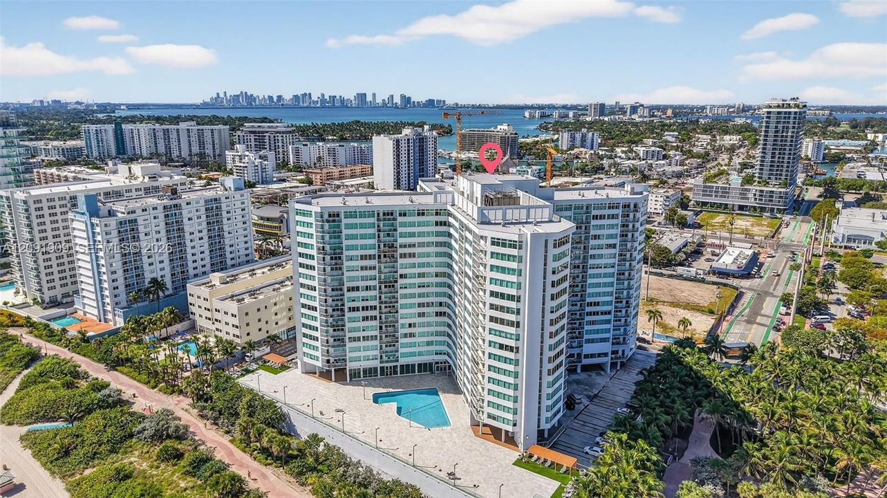 For Sale: $780,000 (2 beds, 2 baths, 1455 Square Feet)