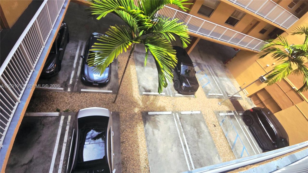 En Venta: $279,000 (2 camas, 1 baños, 731 Pies cuadrados)