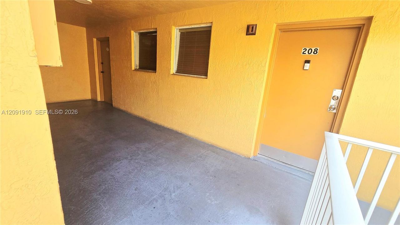 En Venta: $279,000 (2 camas, 1 baños, 731 Pies cuadrados)