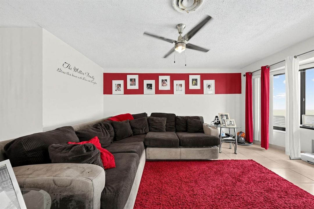 11_761_NW_65th_Ave-Living_room-6777
