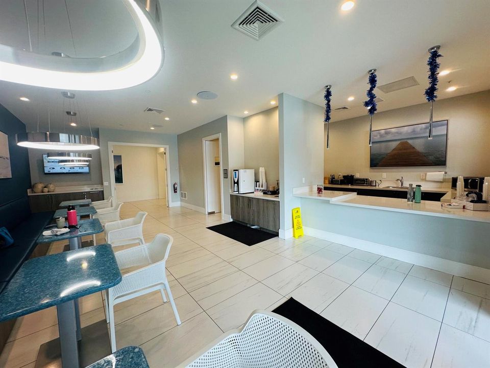 Avalon Clubhouse-cafe area overlooking p