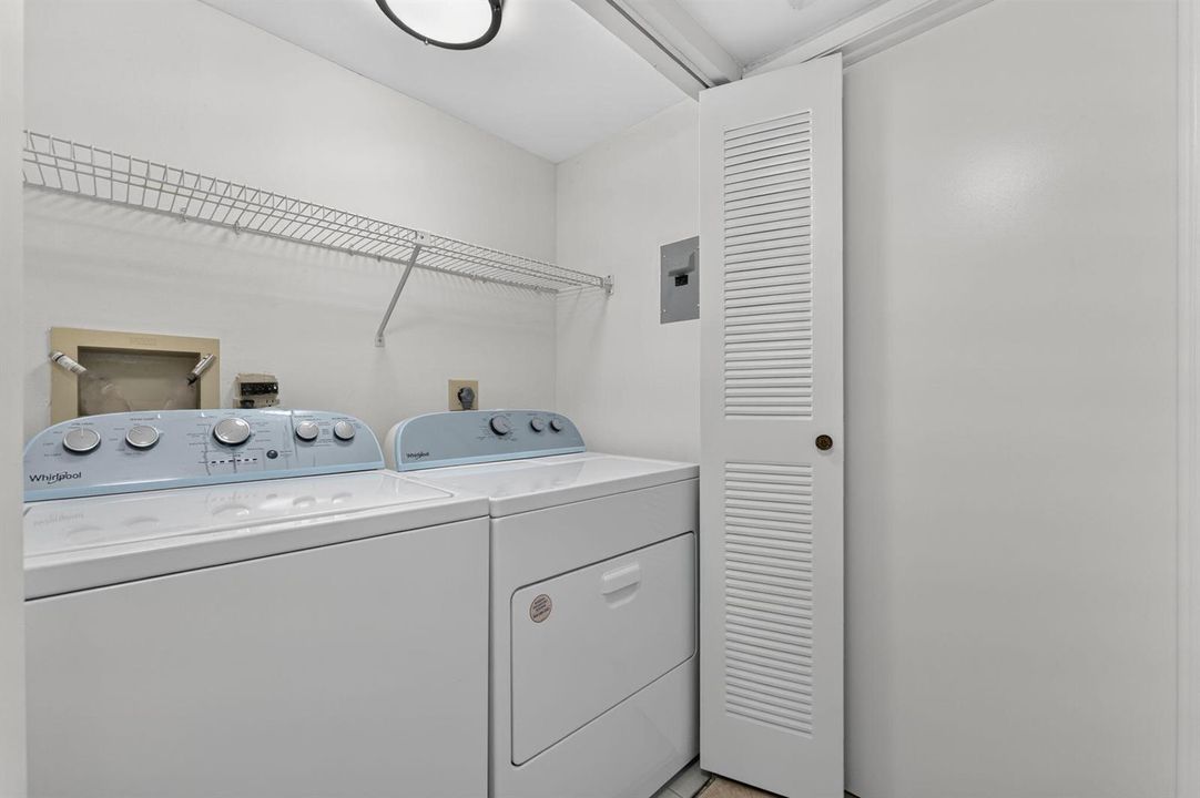 Full Size Washer & Dryer