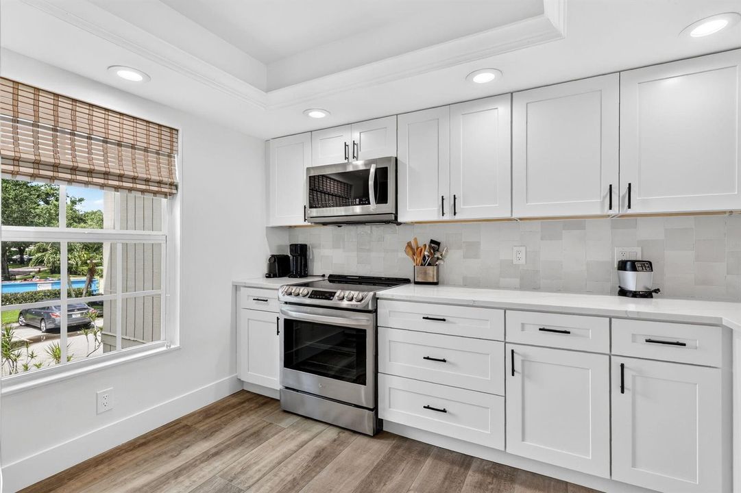 18449 KITCHEN 1