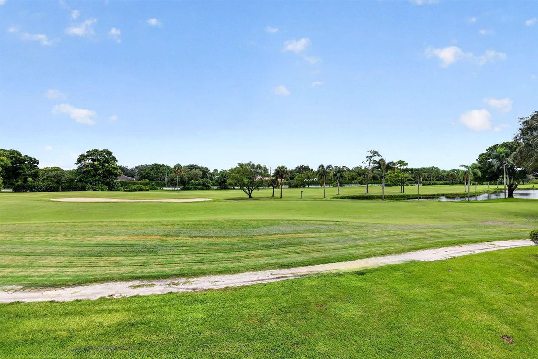 18449 GOLF VIEW 1