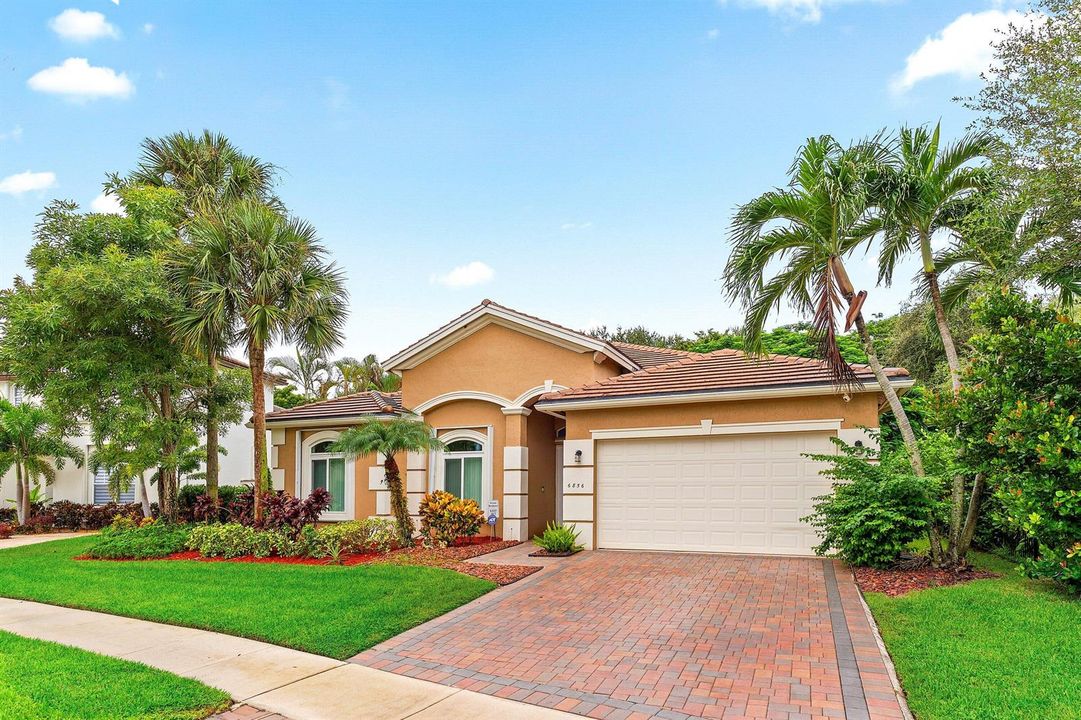 002-6856HoultonCircle-LakeWorth-FL-33467