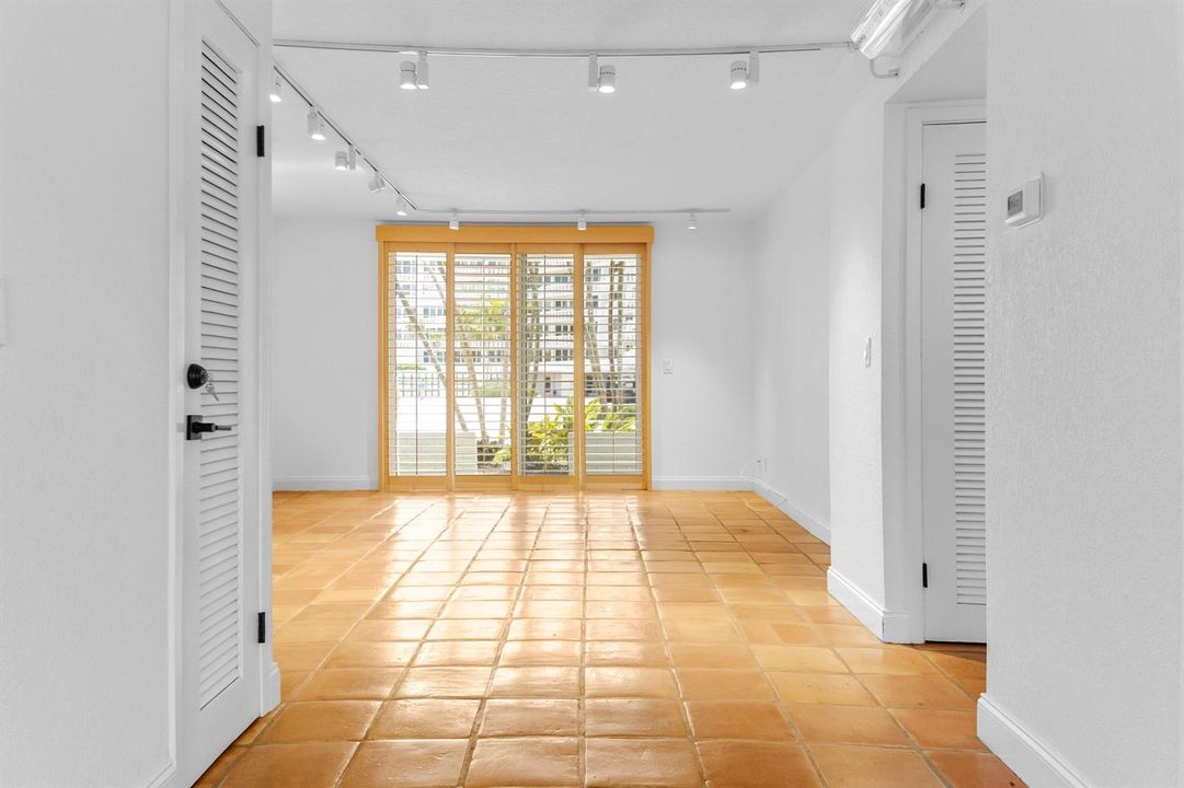 139 Sunrise Ave., 107