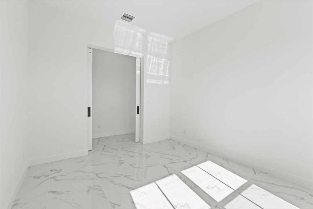 26-FlexRoom