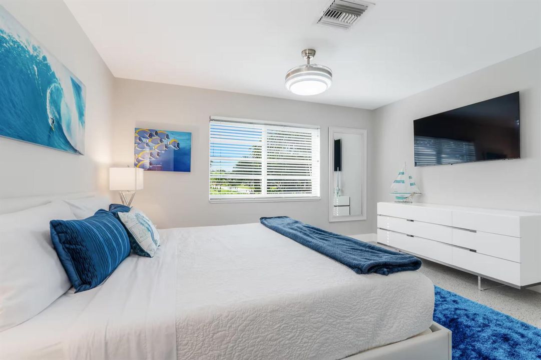 Canal House 38