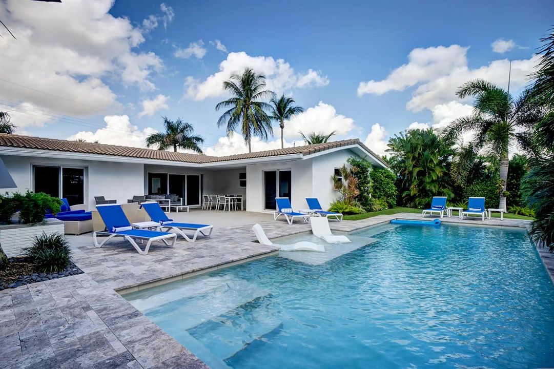 Canal House 6