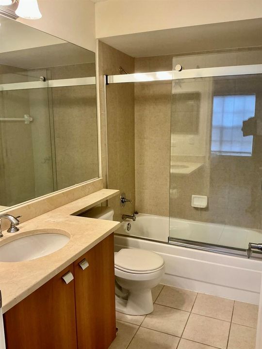En Suite guest bathroom