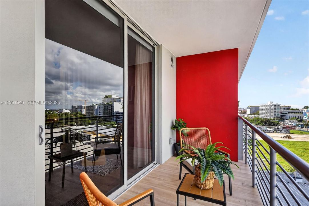 For Rent: $2,995 (0 beds, 1 baths, 479 Square Feet)