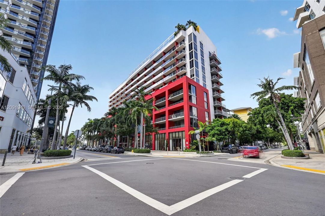 For Rent: $2,995 (0 beds, 1 baths, 479 Square Feet)