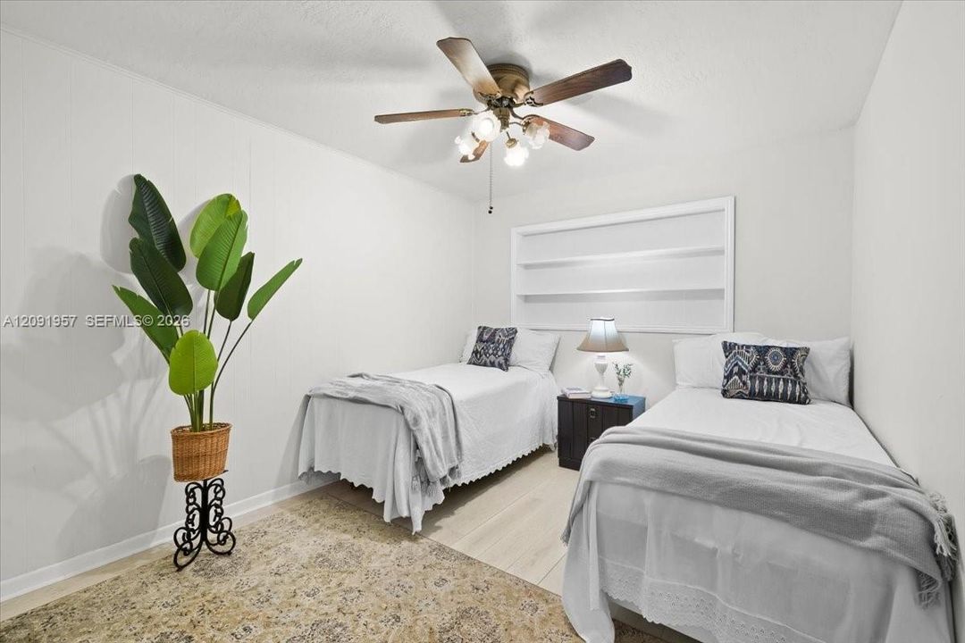 Active With Contract: $555,000 (4 beds, 2 baths, 1885 Square Feet)