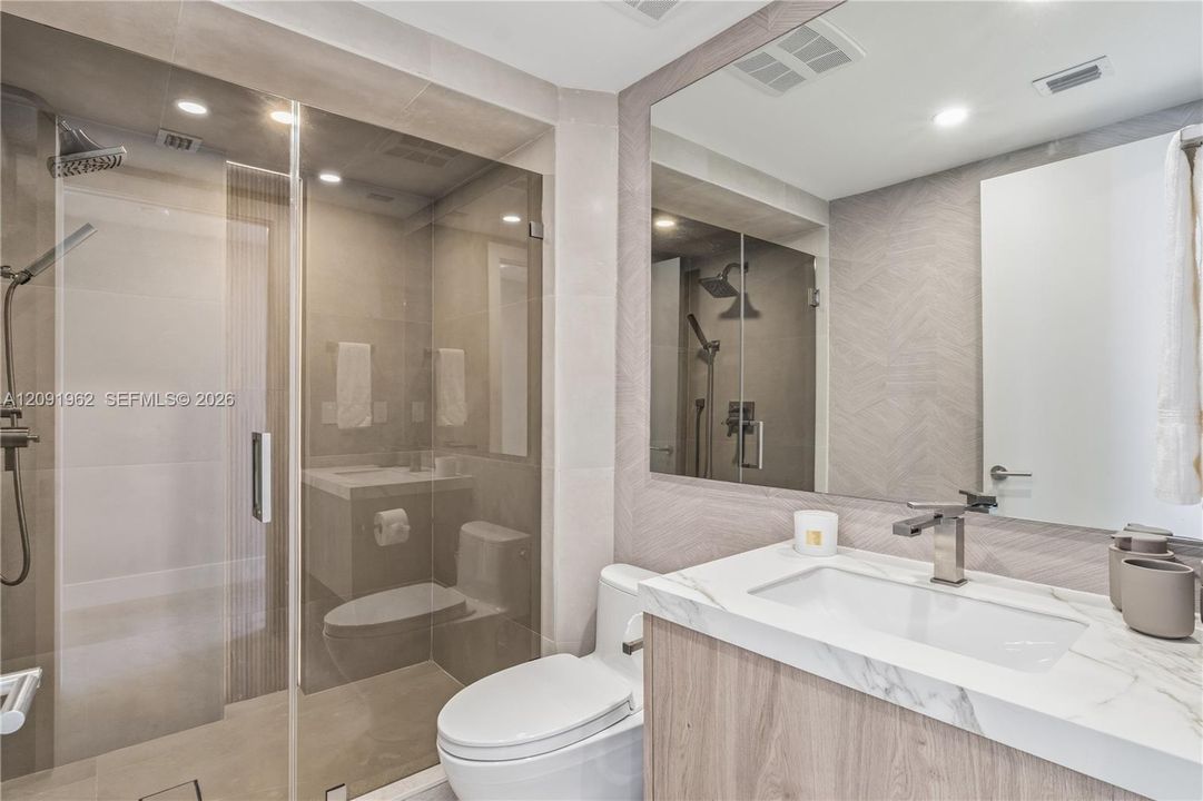 В аренду: $30,000 (4 спален, 4 ванн, 2736 Квадратных фут)