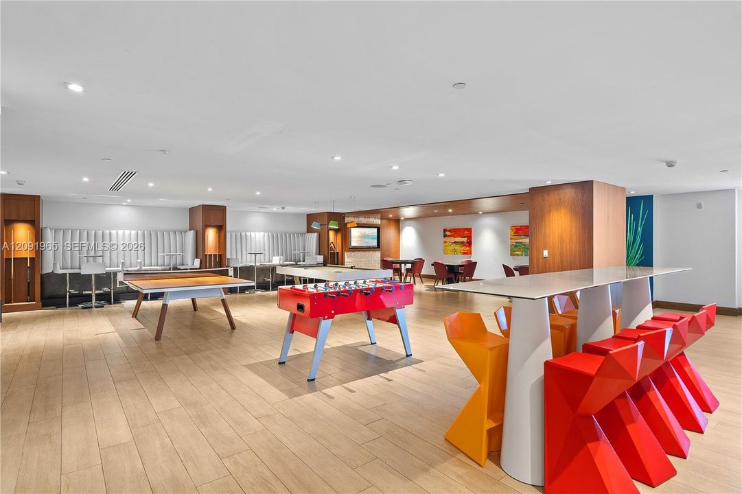 En Venta: $3,395,000 (4 camas, 4 baños, 3722 Pies cuadrados)