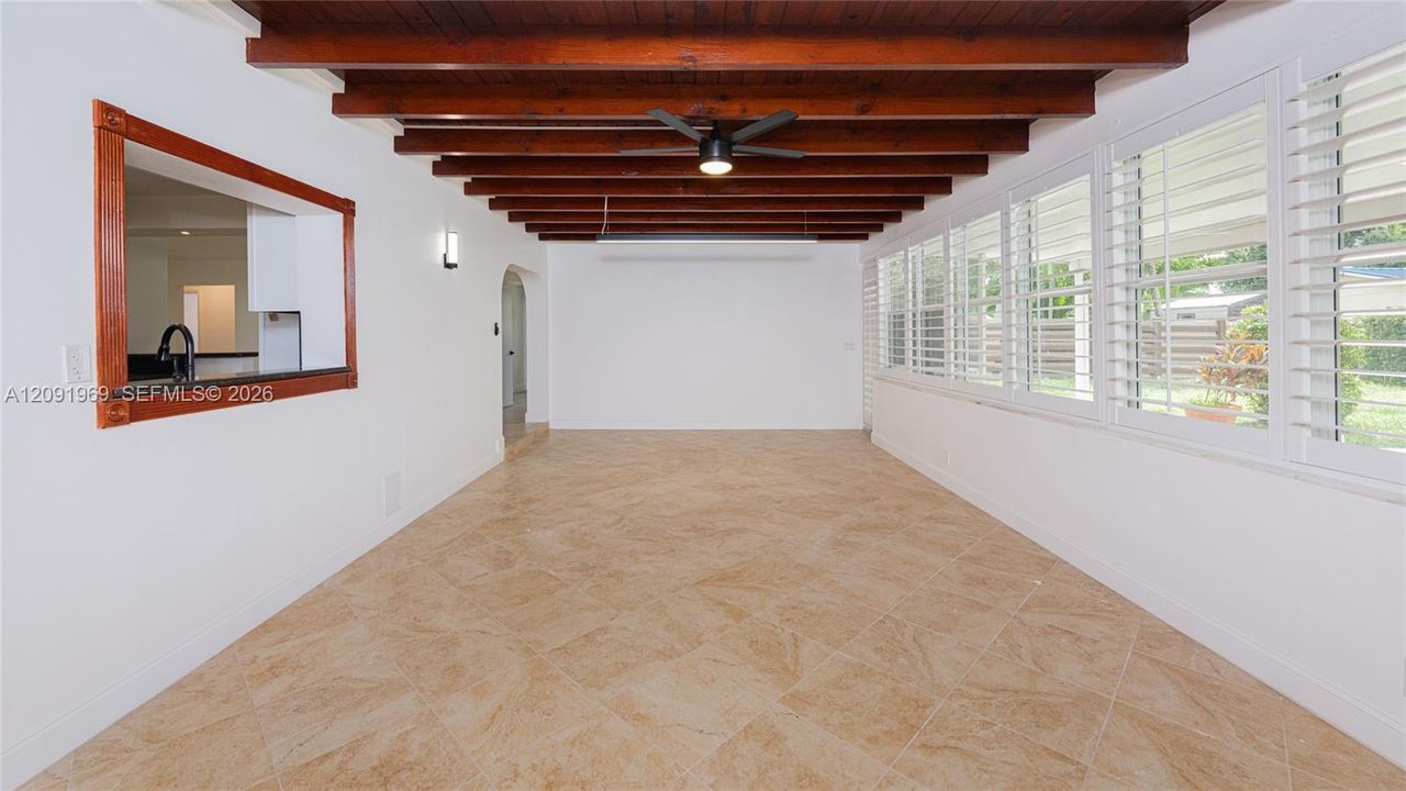 En Renta: $4,550 (3 camas, 2 baños, 1787 Pies cuadrados)