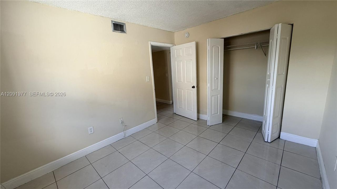 En Venta: $188,384 (3 camas, 1 baños, 847 Pies cuadrados)