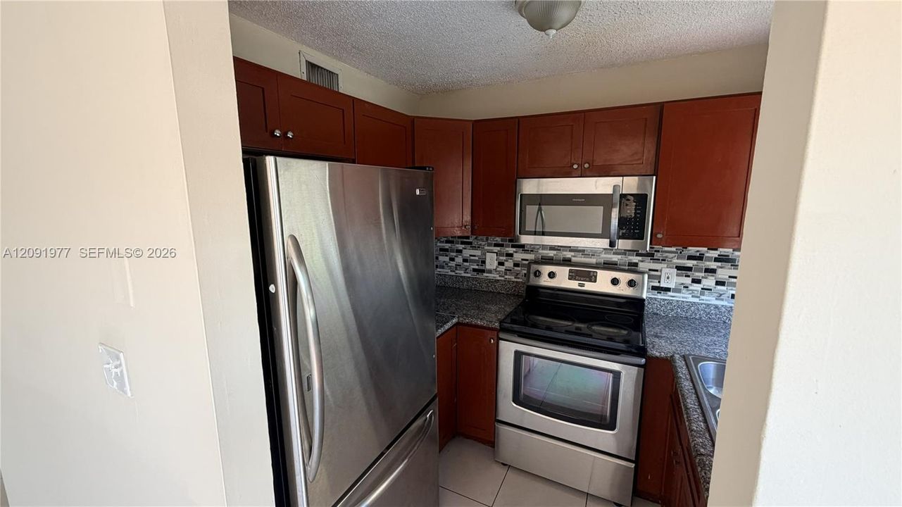 En Venta: $188,384 (3 camas, 1 baños, 847 Pies cuadrados)