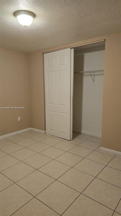 For Rent: $1,575 (1 beds, 1 baths, 714 Square Feet)