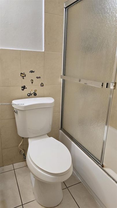 For Rent: $1,575 (1 beds, 1 baths, 714 Square Feet)