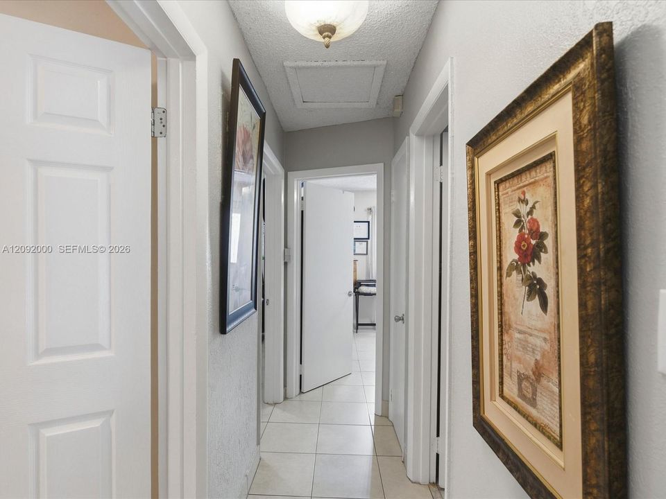 For Sale: $655,000 (3 beds, 1 baths, 1918 Square Feet)