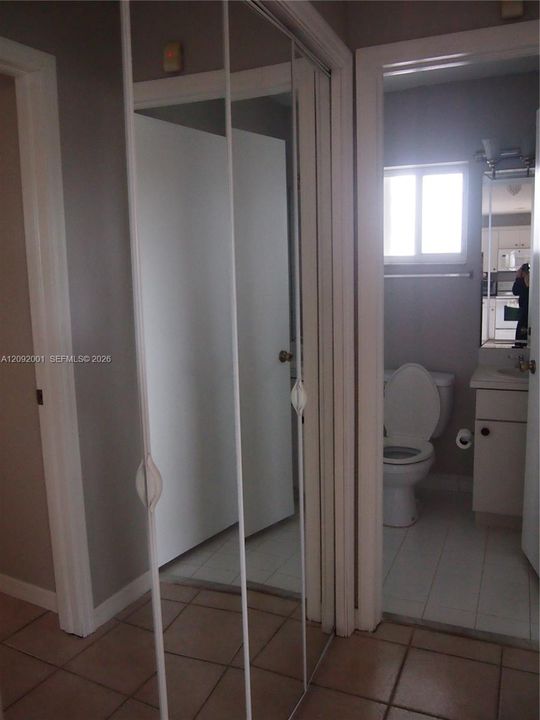 В аренду: $2,850 (2 спален, 2 ванн, 1242 Квадратных фут)