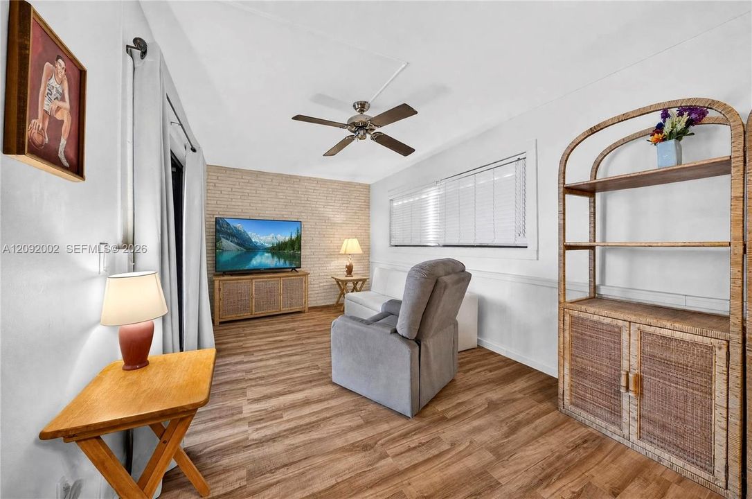 For Sale: $590,000 (3 beds, 2 baths, 1437 Square Feet)