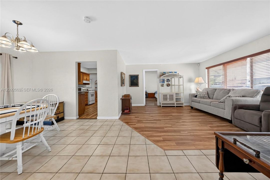 For Sale: $590,000 (3 beds, 2 baths, 1437 Square Feet)