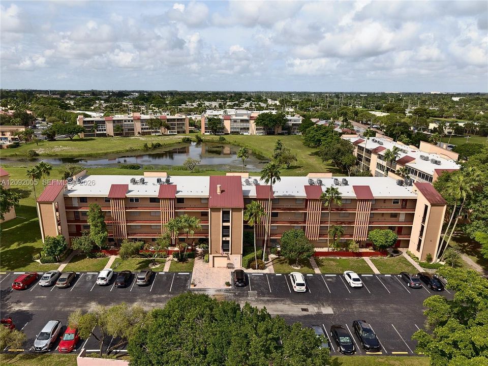For Sale: $149,000 (2 beds, 2 baths, 1110 Square Feet)