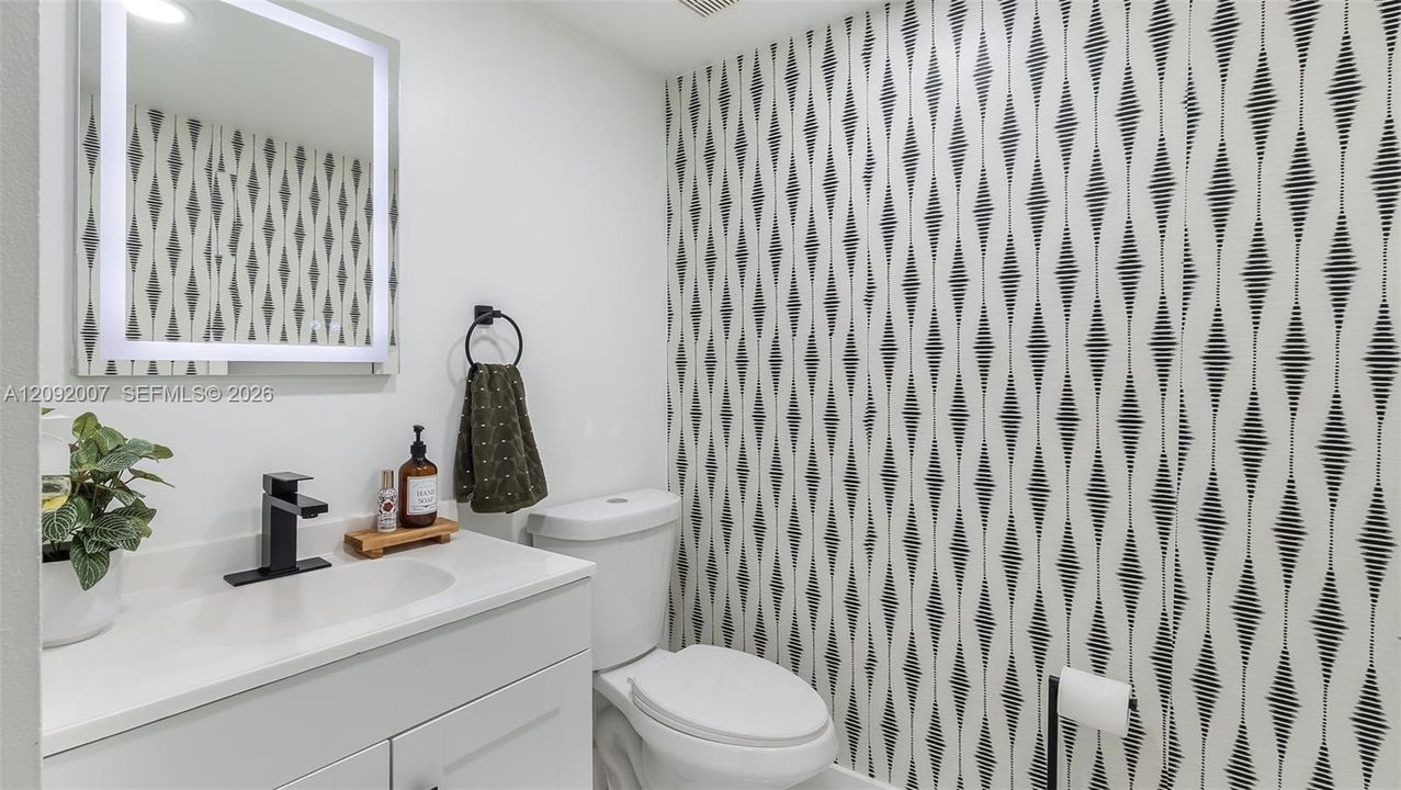 En Renta: $4,450 (3 camas, 2 baños, 1847 Pies cuadrados)
