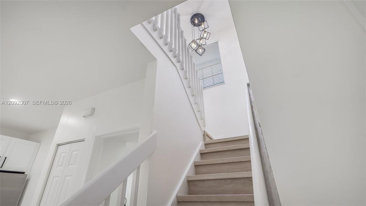 En Renta: $4,450 (3 camas, 2 baños, 1847 Pies cuadrados)