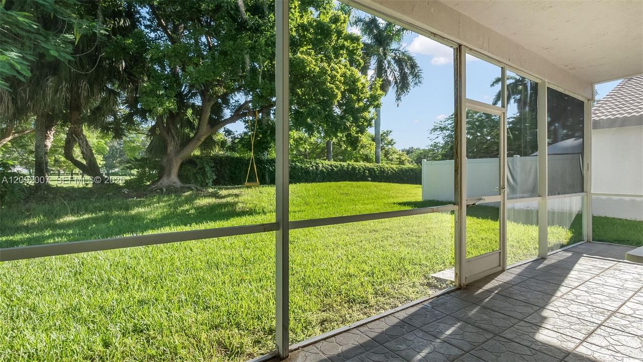 En Renta: $4,450 (3 camas, 2 baños, 1847 Pies cuadrados)